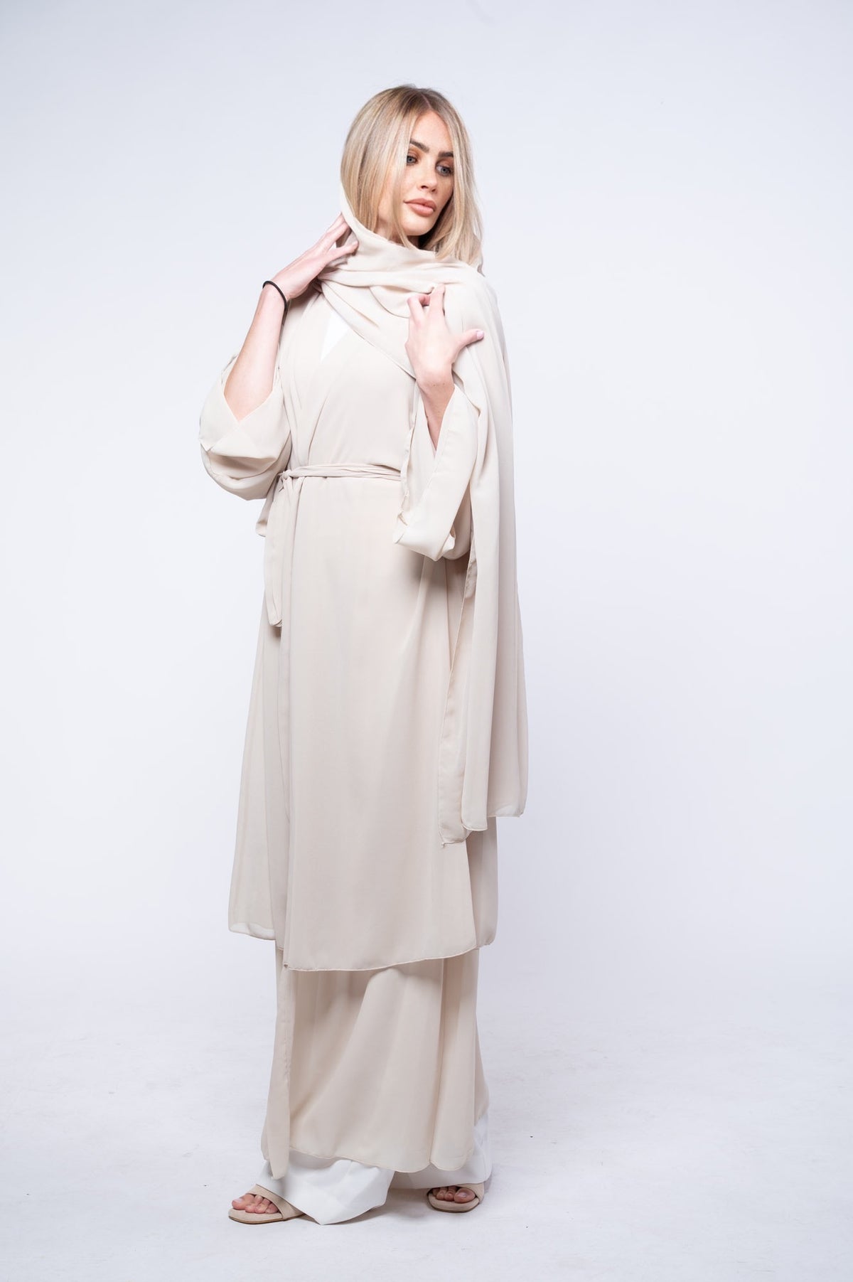 Abaya Damascus with hijab