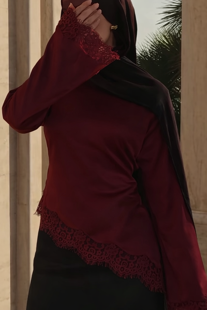 Riad top (short)