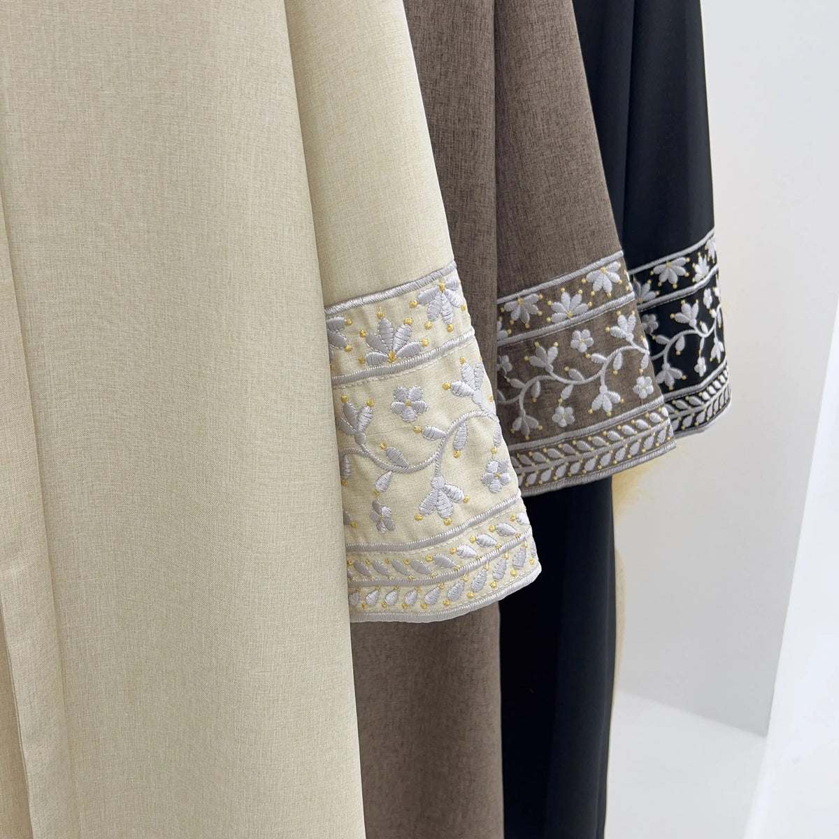 Abaya Falasdin mit Gürtel