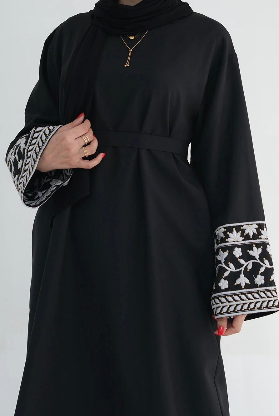 Abaya Falastin with belt